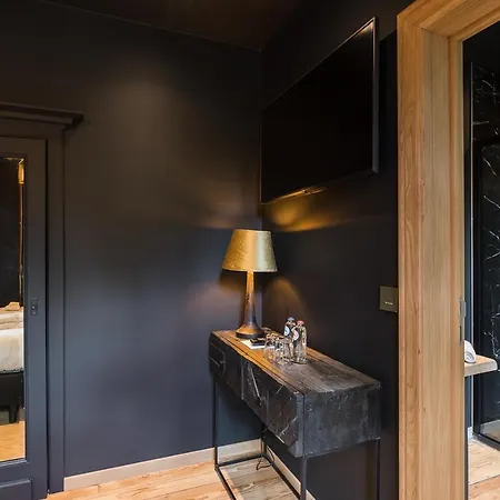 Le Moulin Noir A 400m Du Circuit